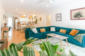 Wayfarer Apartment, in the Heart of Port Douglas